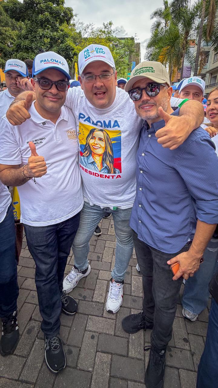 #DeLaManoConLaGente